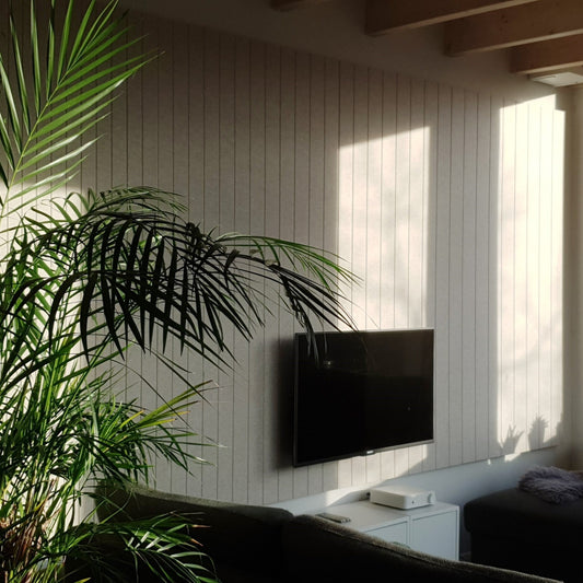 Akoestische Japandi Wall-panelen van PET-vilt in een woonkamer